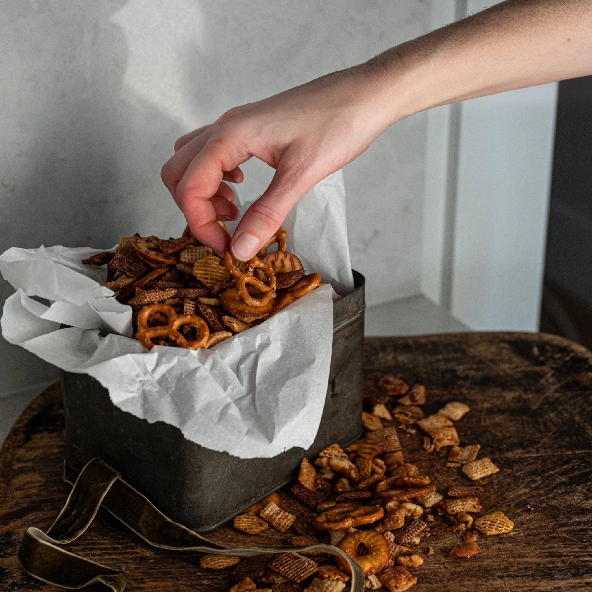 Spicy Garlic Herb Chex Mix